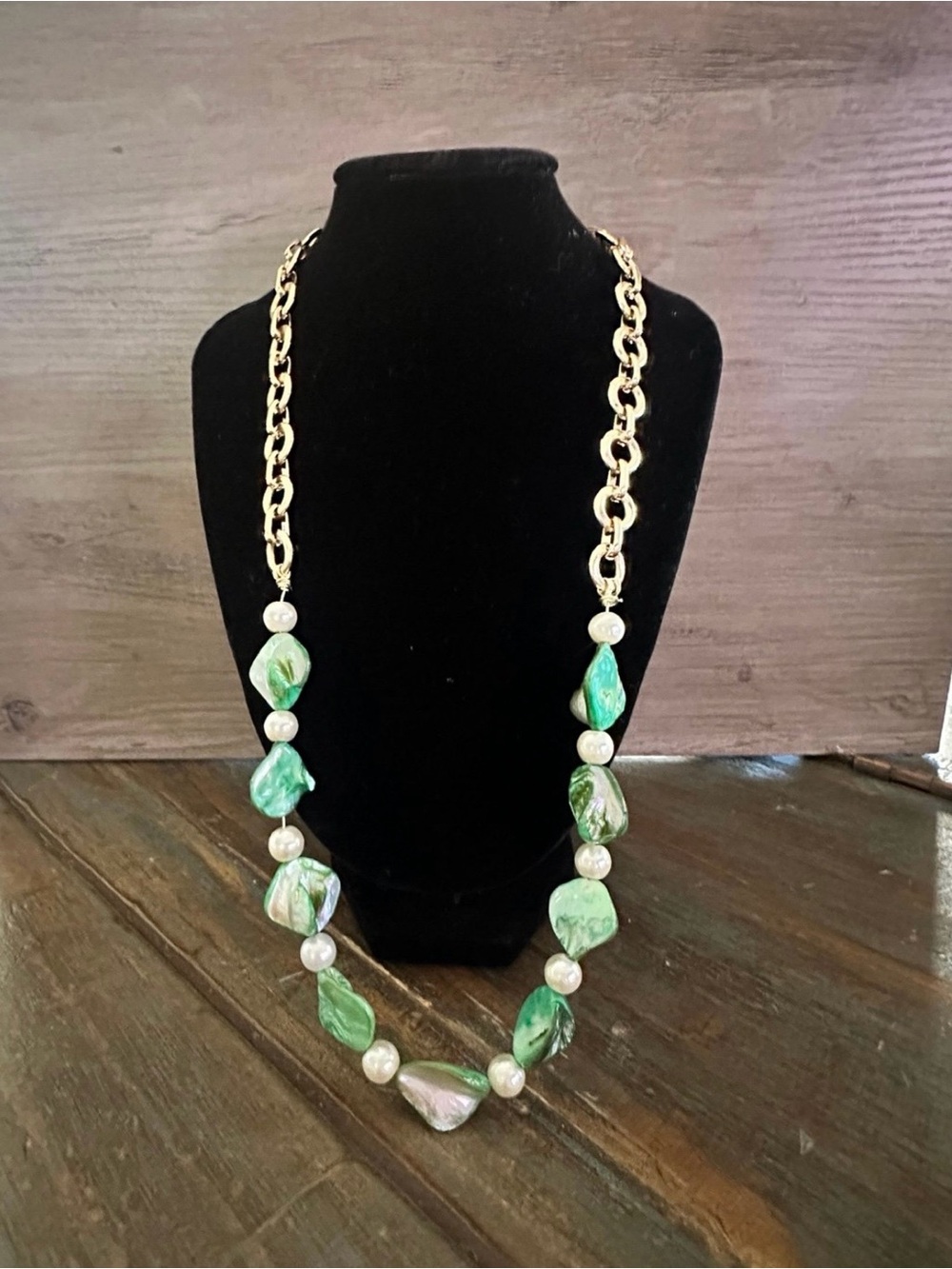 Gold Tone Chain Necklace Green Shell Beads Faux Pearl Statement Necklace
